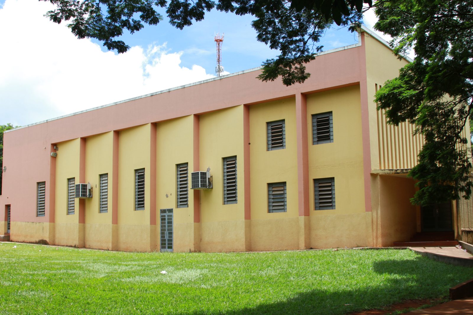 Fachada do prédio principal